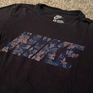 Nike T-Shirt